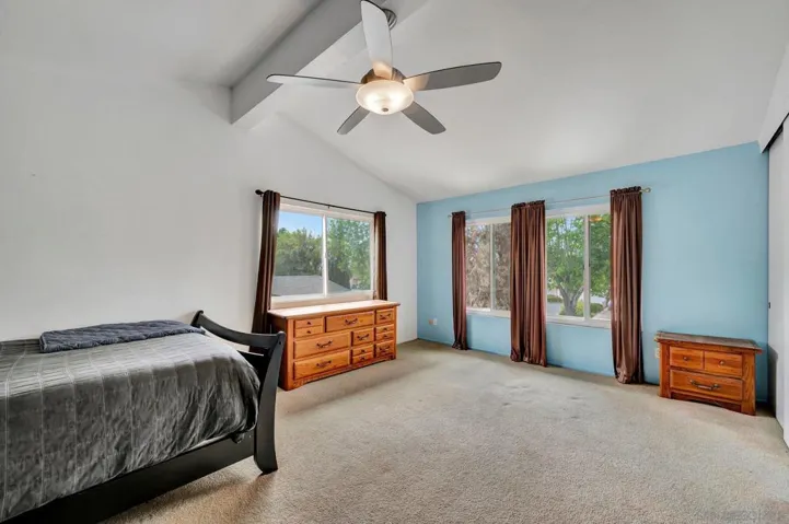 3011 Hypoint Ave, Escondido, California 92027