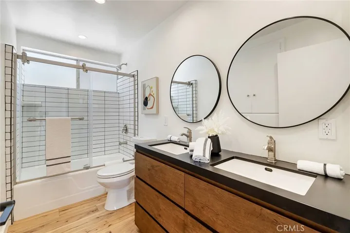 4747 El Caballero Drive, Tarzana, California 91356