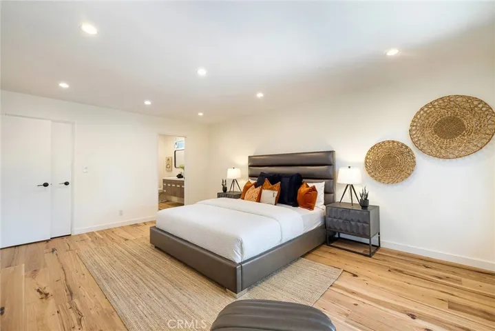 4747 El Caballero Drive, Tarzana, California 91356