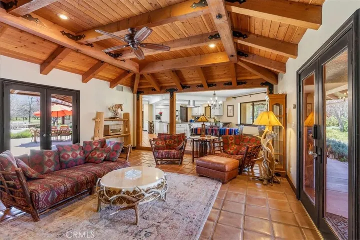 28601 Cumberland Road, Tehachapi, California 93561