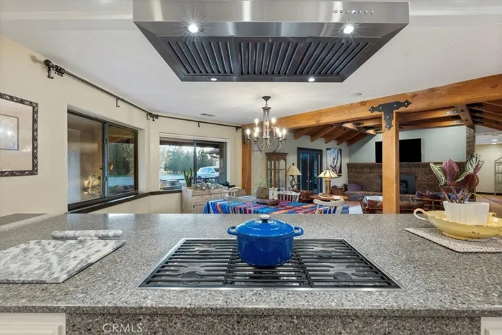 28601 Cumberland Road, Tehachapi, California 93561
