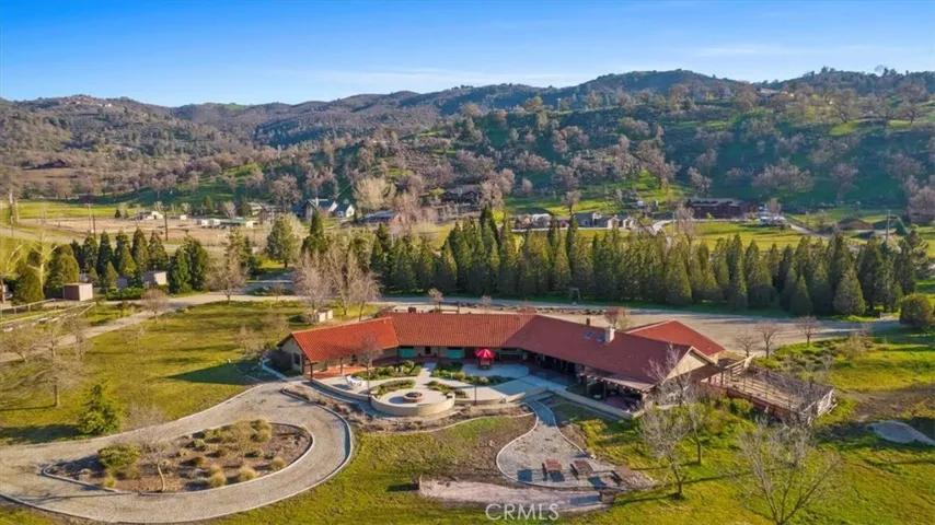 28601 Cumberland Road, Tehachapi, California 93561