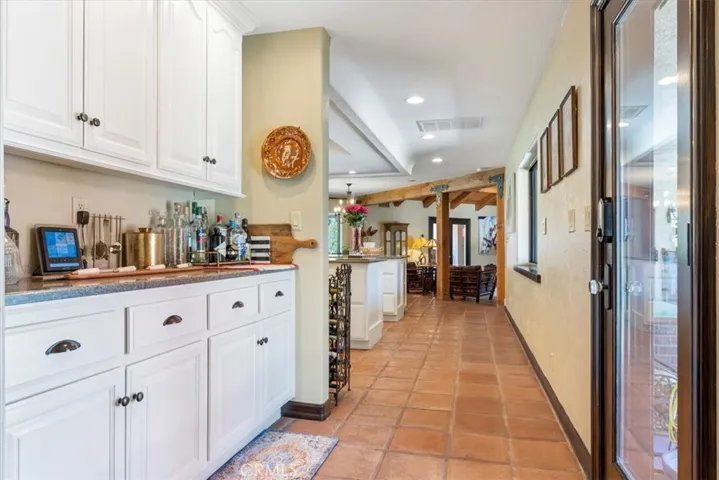 28601 Cumberland Road, Tehachapi, California 93561