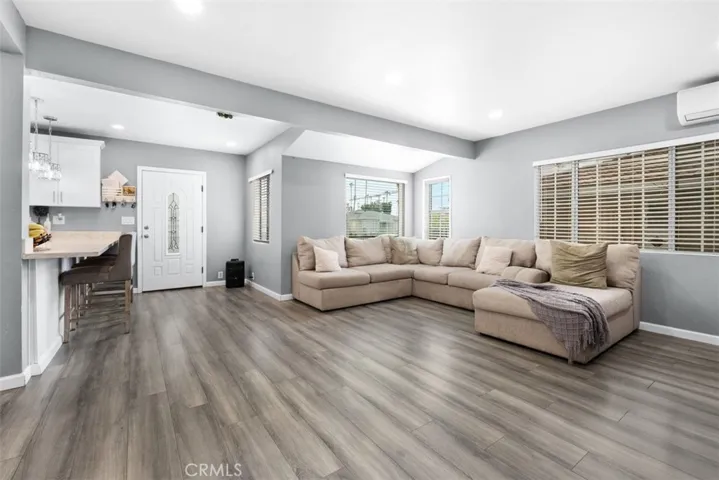 1818 S Ross Street, Santa Ana, California 92707