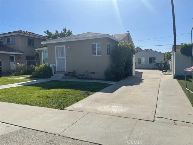 1818 S Ross Street, Santa Ana, California 92707