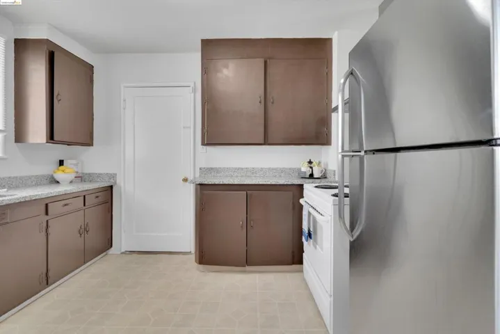 1448 Kelly Ave, San Leandro, California 94577