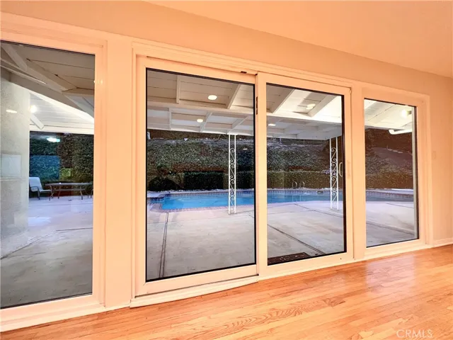 15 Mustang Road, Rancho Palos Verdes, California 90275