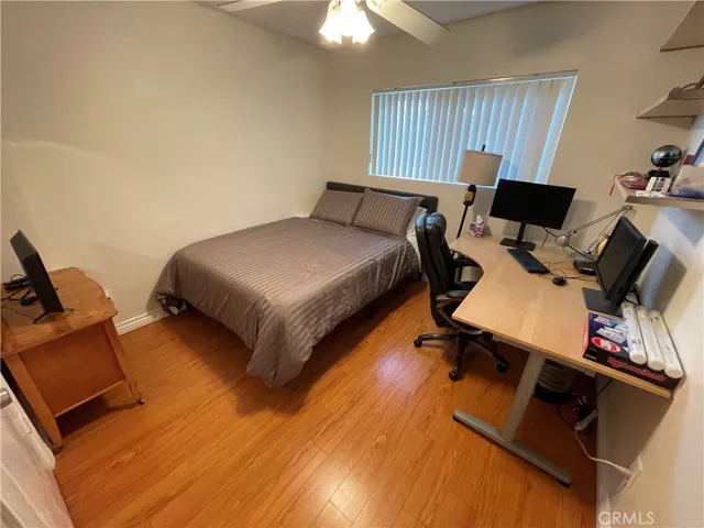Large bedroom with walk-in closet
