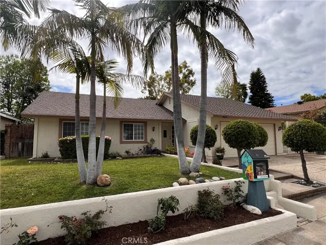 28891 De La Luna Drive, Mission Viejo, California 92692