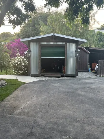 Back Storage plus additional parking