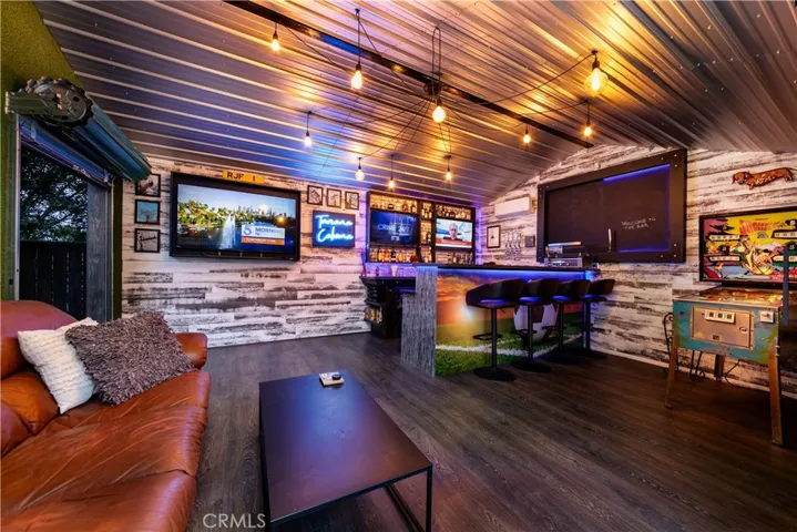 Sports Bar / Pool House