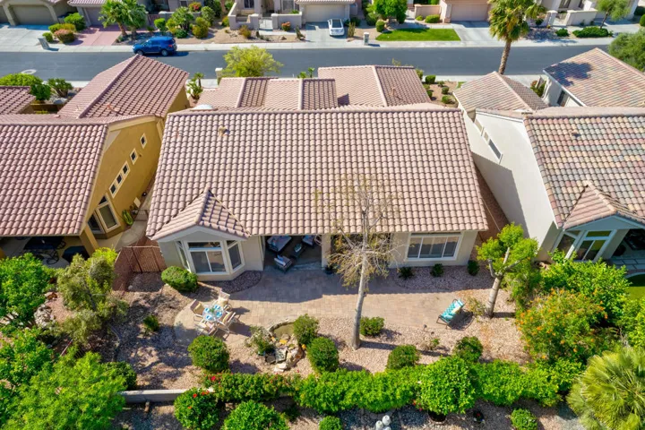 Nice-Sized Rear Yard