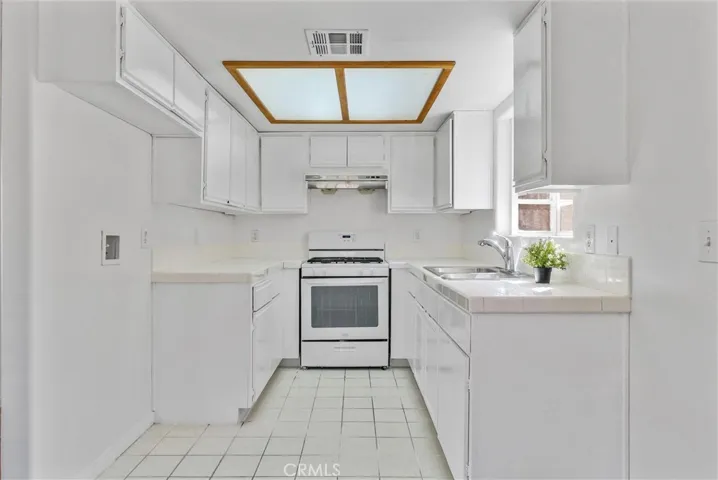 freshly paintd cabinets