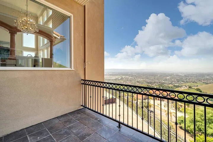 4310 Bella Madeira Lane, San Jose, California 95127