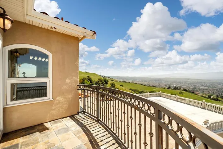 4310 Bella Madeira Lane, San Jose, California 95127