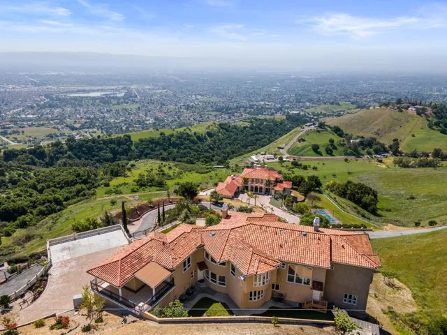 4310 Bella Madeira Lane, San Jose, California 95127