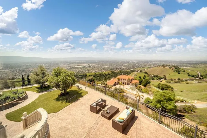 4310 Bella Madeira Lane, San Jose, California 95127