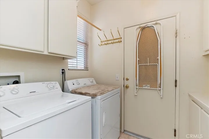 1765 Fairway Oaks Avenue, Banning, California 92220