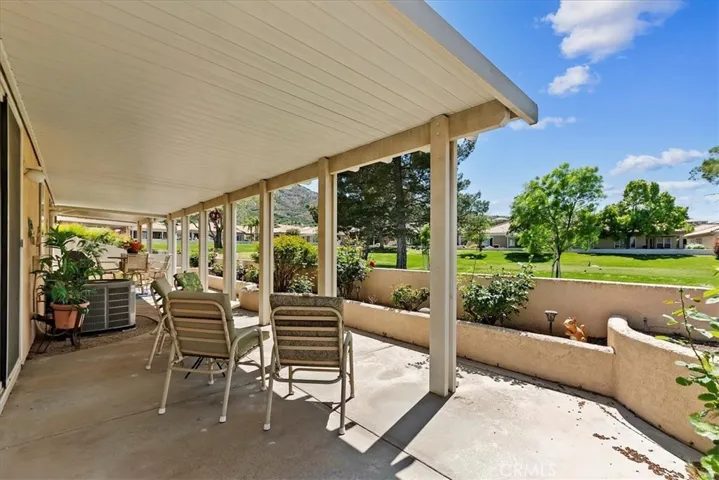 1765 Fairway Oaks Avenue, Banning, California 92220