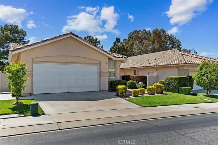 1765 Fairway Oaks Avenue, Banning, California 92220