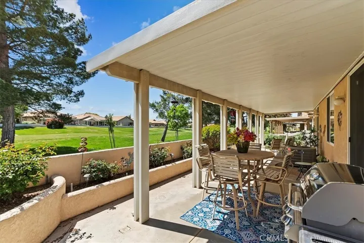 1765 Fairway Oaks Avenue, Banning, California 92220
