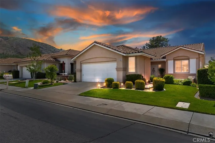 1765 Fairway Oaks Avenue, Banning, California 92220