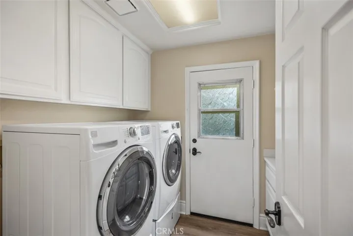 Laundry room with utility sink