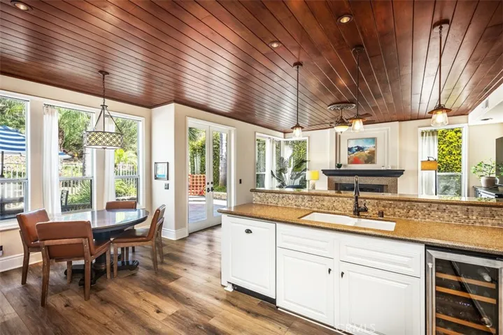 Open kitchen
