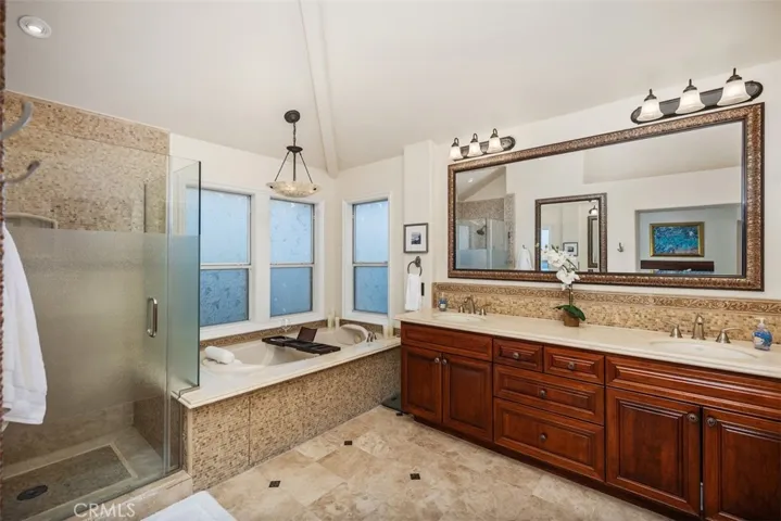 Primary bath with jetted tub & walk-in shower