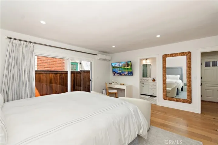 209 15th Street, Manhattan Beach, California 90266