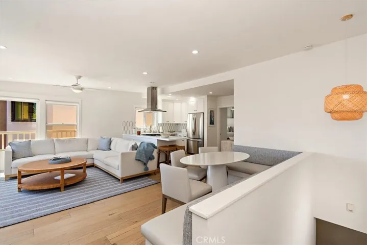 209 15th Street, Manhattan Beach, California 90266