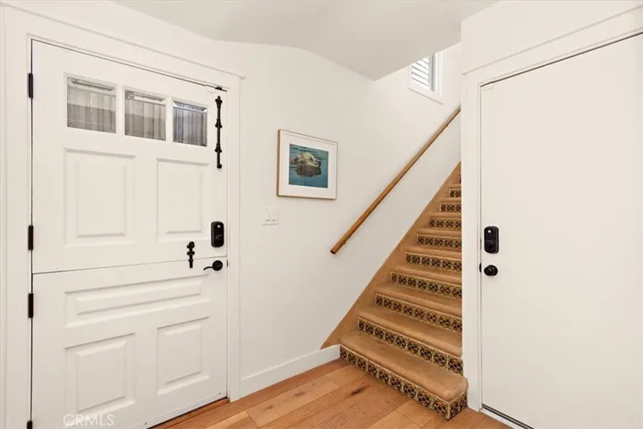 209 15th Street, Manhattan Beach, California 90266