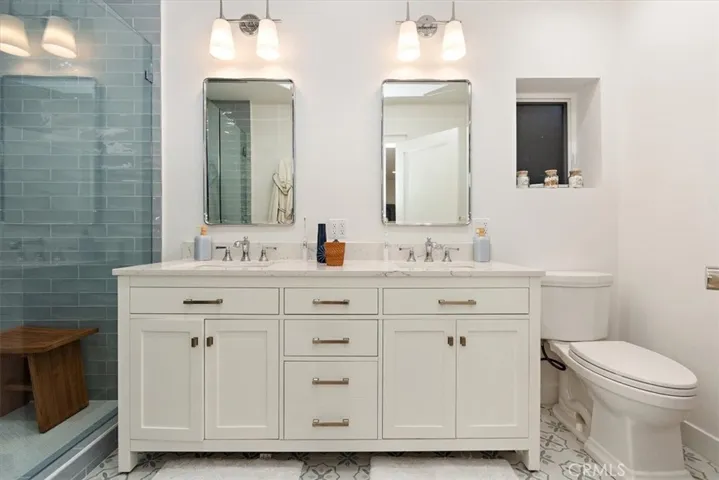 209 15th Street, Manhattan Beach, California 90266