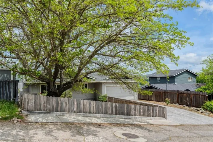 4675 Arizona Avenue, Atascadero, California 93422