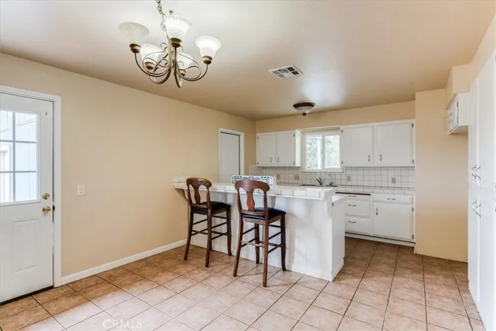 4675 Arizona Avenue, Atascadero, California 93422