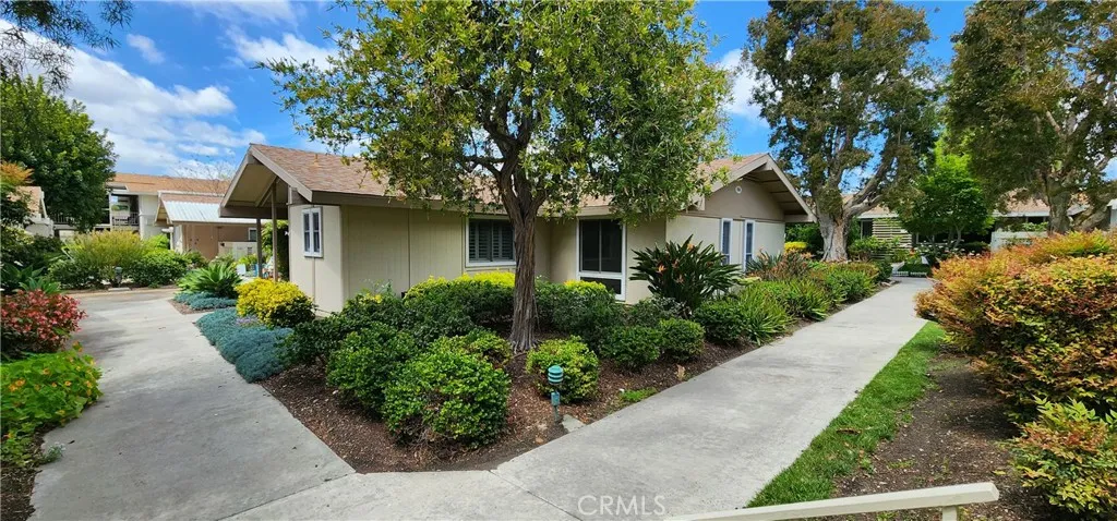 694 Avenida Sevilla C, Laguna Woods, California 92637