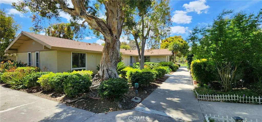 694 Avenida Sevilla C, Laguna Woods, California 92637