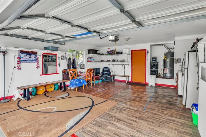 Garage