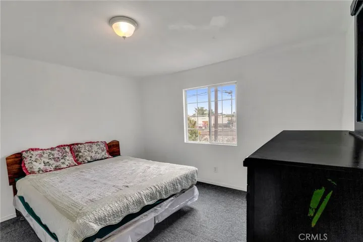 13700 S Willowbrook Avenue, Compton, California 90222