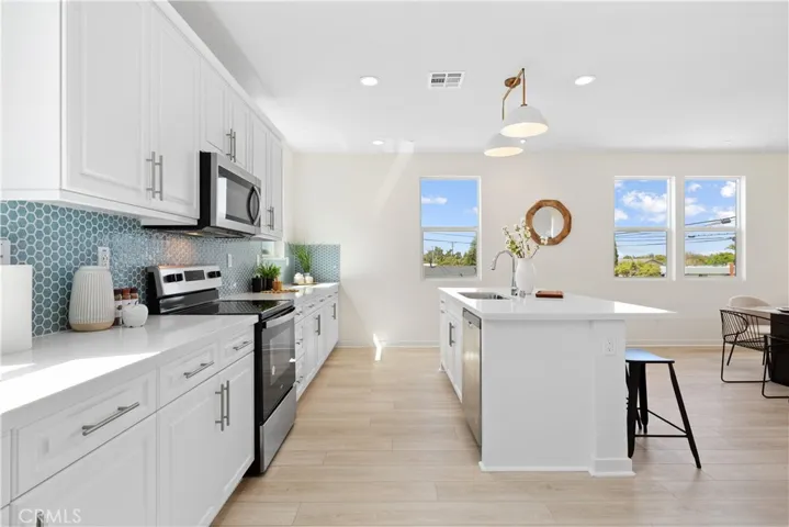 10870 Scottsbluff Dr, Stanton, California 90680