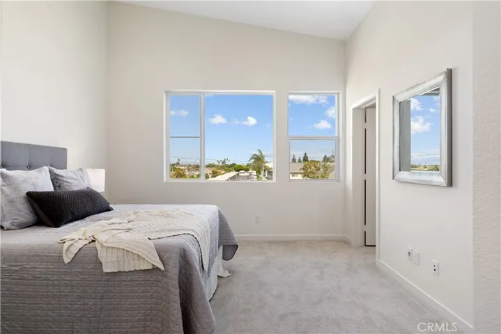 10870 Scottsbluff Dr, Stanton, California 90680