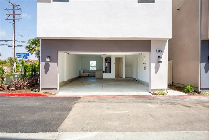Three Car Garages