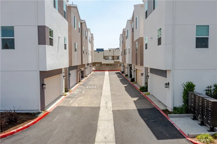 10870 Scottsbluff Dr, Stanton, California 90680