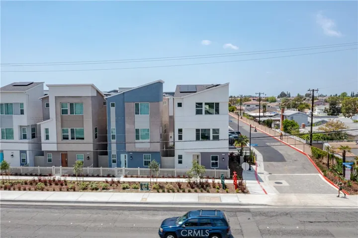 10870 Scottsbluff Dr, Stanton, California 90680