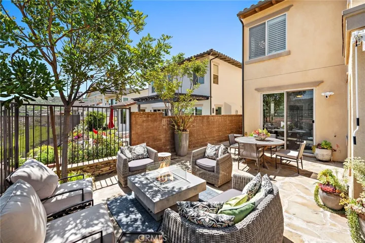 28 Cache Street, Rancho Mission Viejo, California 92694