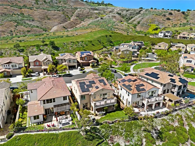 28 Cache Street, Rancho Mission Viejo, California 92694