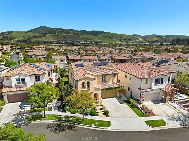 28 Cache Street, Rancho Mission Viejo, California 92694
