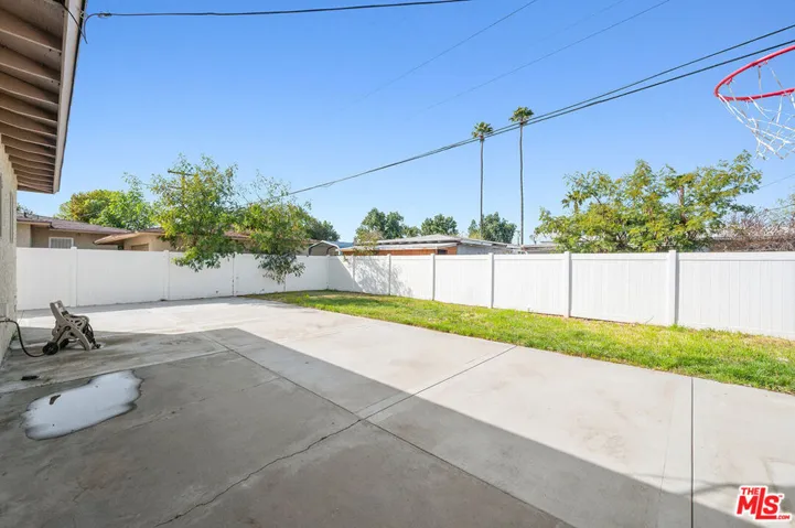 2439 Bunche Place, Riverside, California 92507
