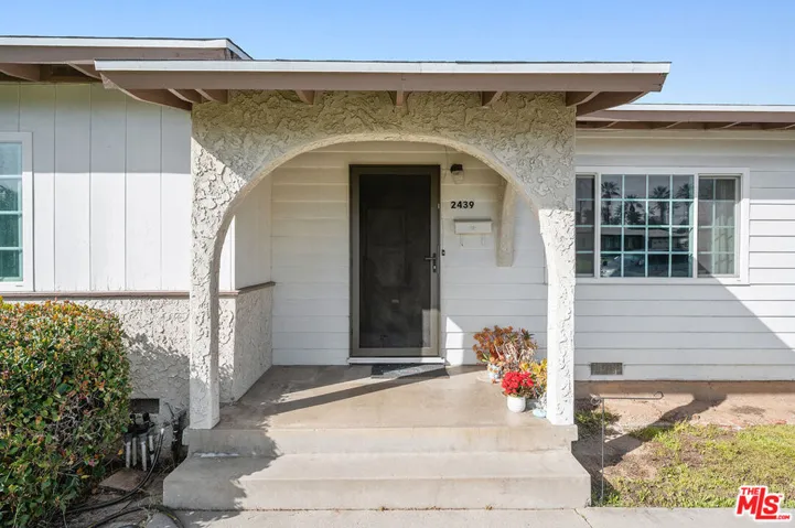 2439 Bunche Place, Riverside, California 92507