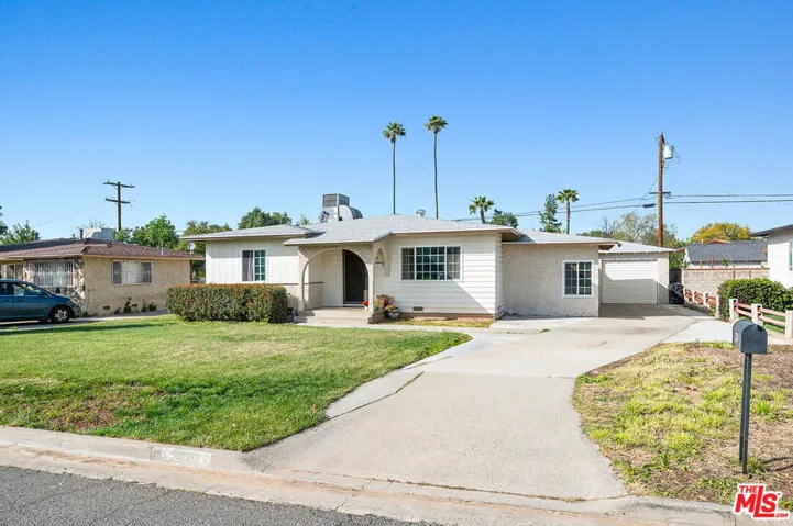 2439 Bunche Place, Riverside, California 92507